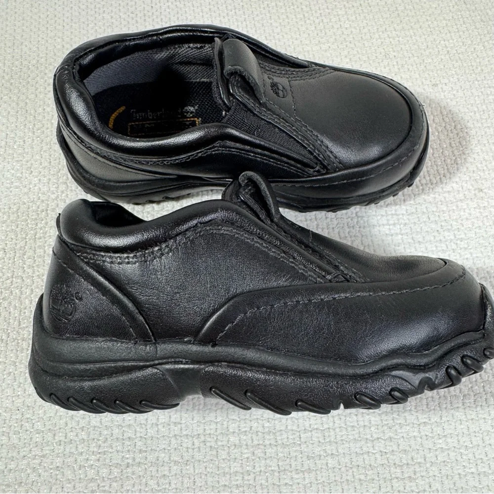 Timberland Black Dress Shoes Classic Slip-On, Baby size 6